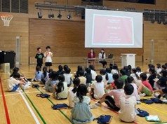 Takanawadai Elementary School Visit by Embassy of Greece in Japan
