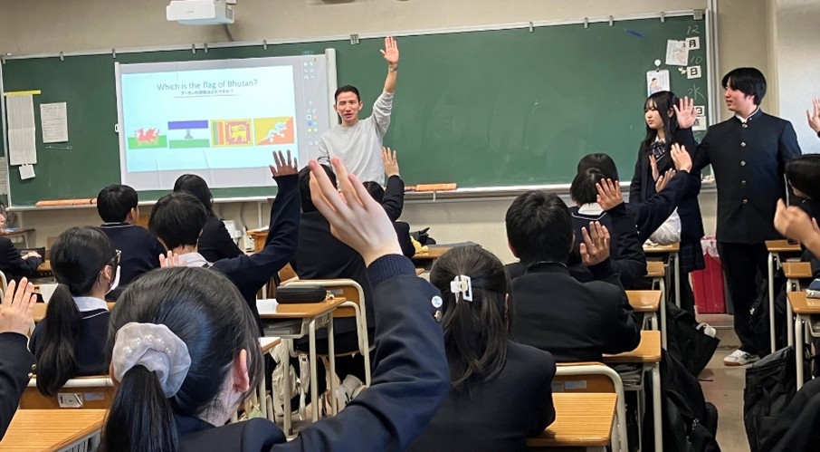 Tokyo Metropolitan Sumidagawa High School Visit by JASSO Instructors