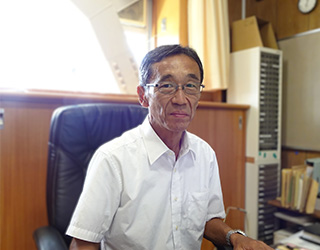 校長先生の写真