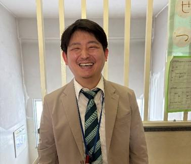 高津 先生