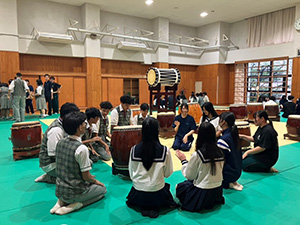 インドネシアからの訪問交流の写真"