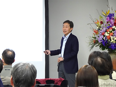 児玉教授による記念講演の写真